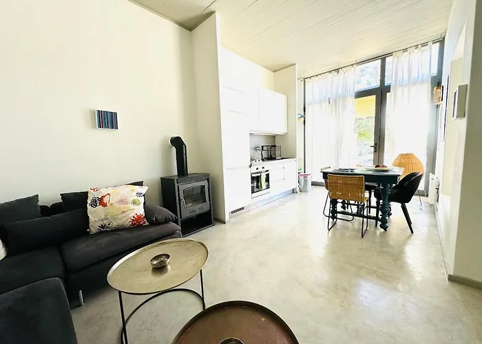 Calliste's House فيلة Ioulis