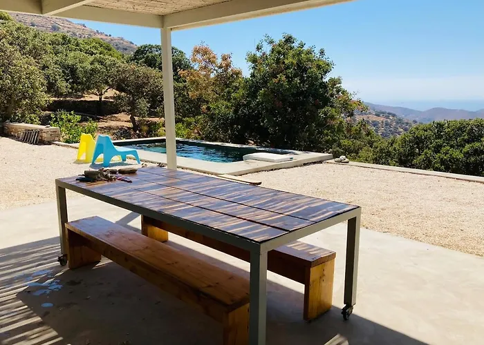 Calliste's House فيلة